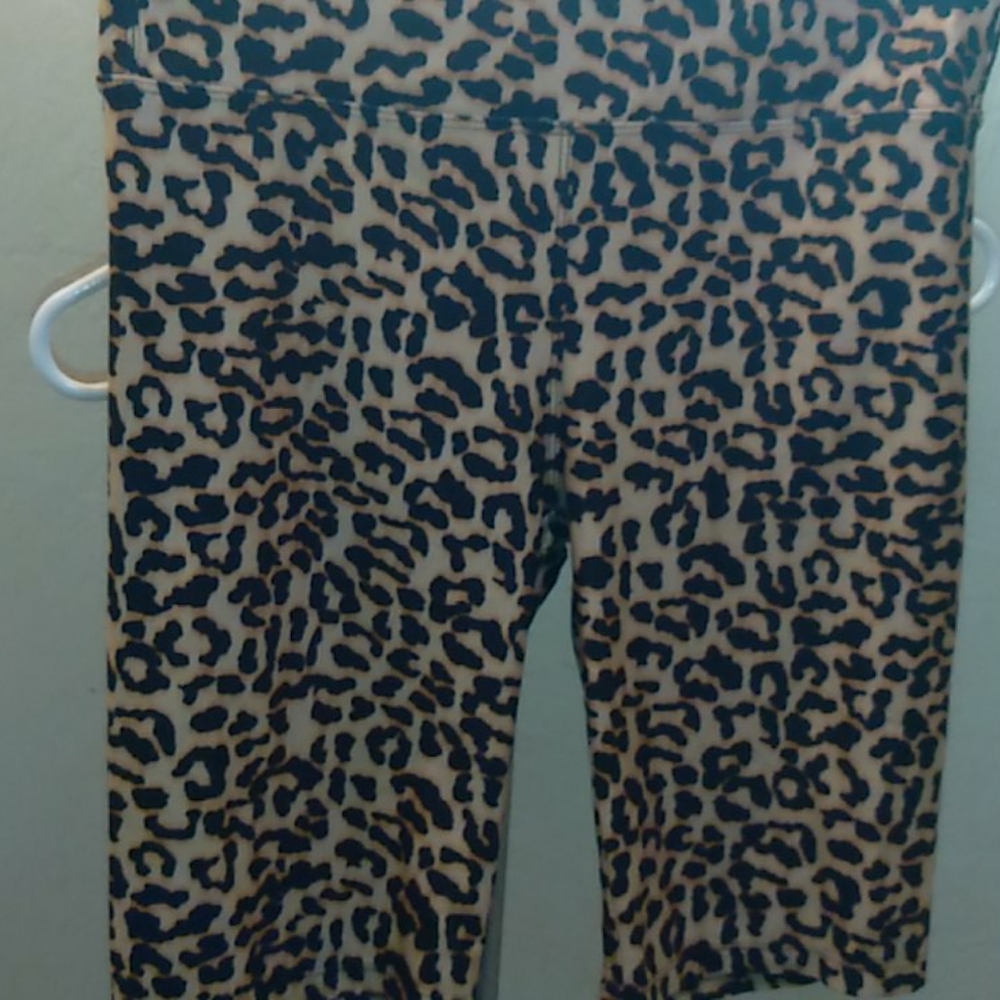 Shorts - Picture 2 of 2